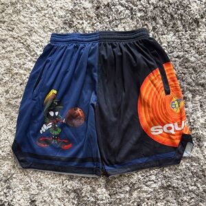 Men's Marvin the Martian Basketball Shorts - Navy & Black